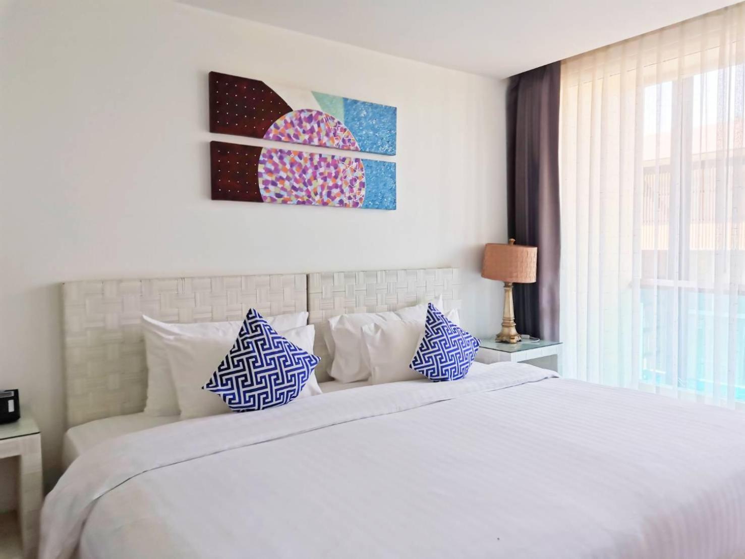 Beach Walk Boutique Resort Bang Saen Ruang foto