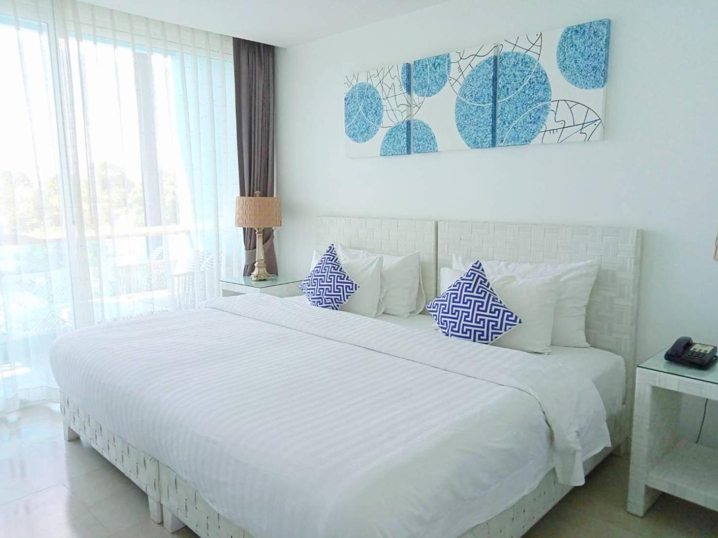 Beach Walk Boutique Resort Bang Saen Ruang foto
